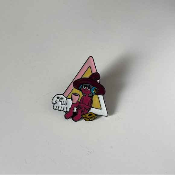 Clancy & Charlotte enamel pin Midnight Gospel - Picture 2 of 4